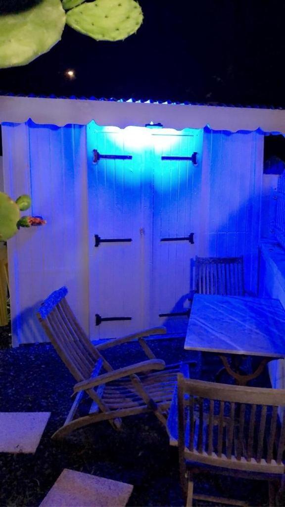 Le Sable Bleu - Evasion Tropicale A Sainte-Anne - Plage 5Min - Piscine - Parking - Logement Climatise - Vue Sur Les Palmiers - Parfait Pour Sejours En Famille Ou Entre Amis Exteriör bild